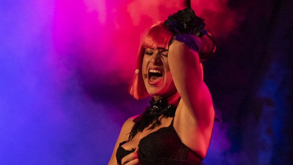 LA FOURMI ROUGE Cabaret-spectacles 